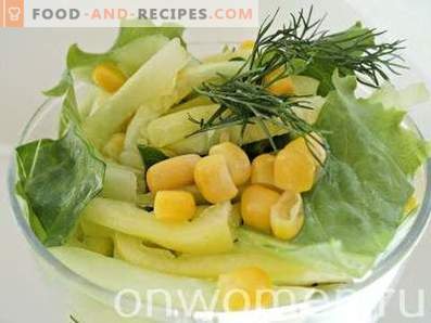 Salada com milho, pepino e pimenta