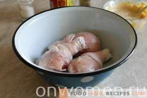 Piščančji krači, pečeni v počasnem štedilniku