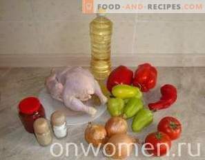Topla solata paprike in paradižnika s piščancem